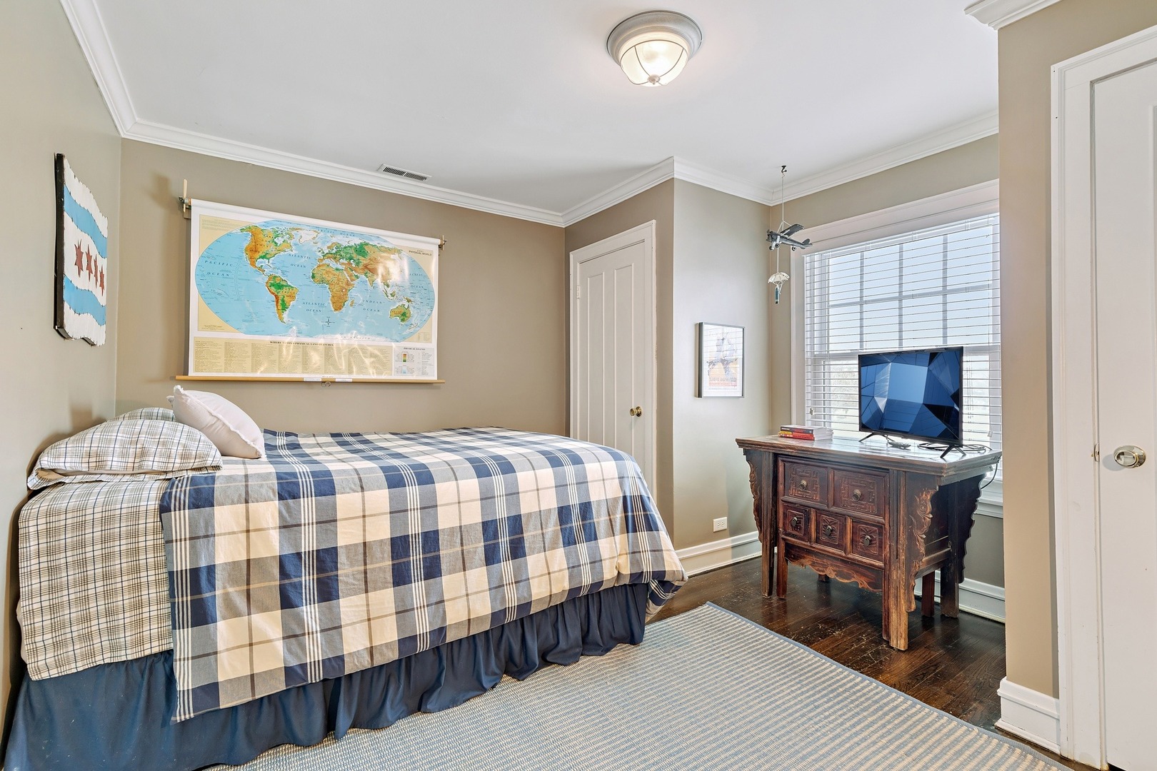 1078 Ridge Road Highland Park, IL 60035 - Photo 17 of 31 Gallery Image 17
