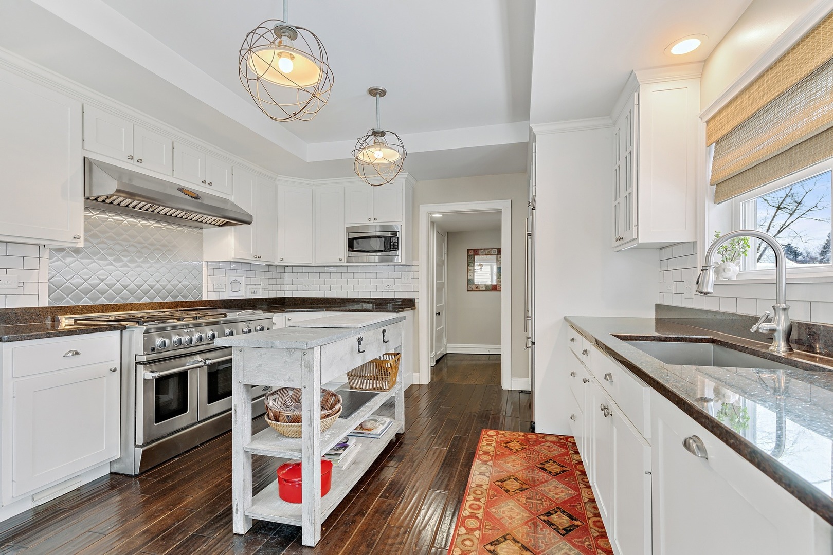 1078 Ridge Road Highland Park, IL 60035 - Photo 9 of 31 Gallery Image 9