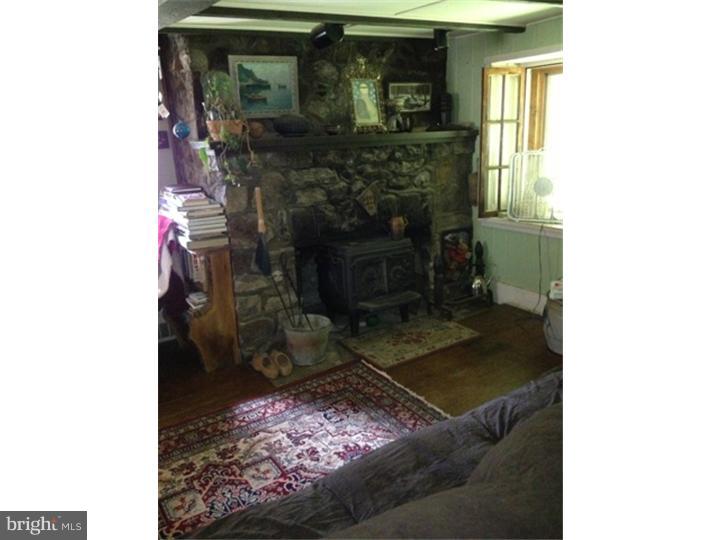 48 Captain Wolfe Road Barto, PA 19504 - Photo 3 of 12 Gallery Image 3