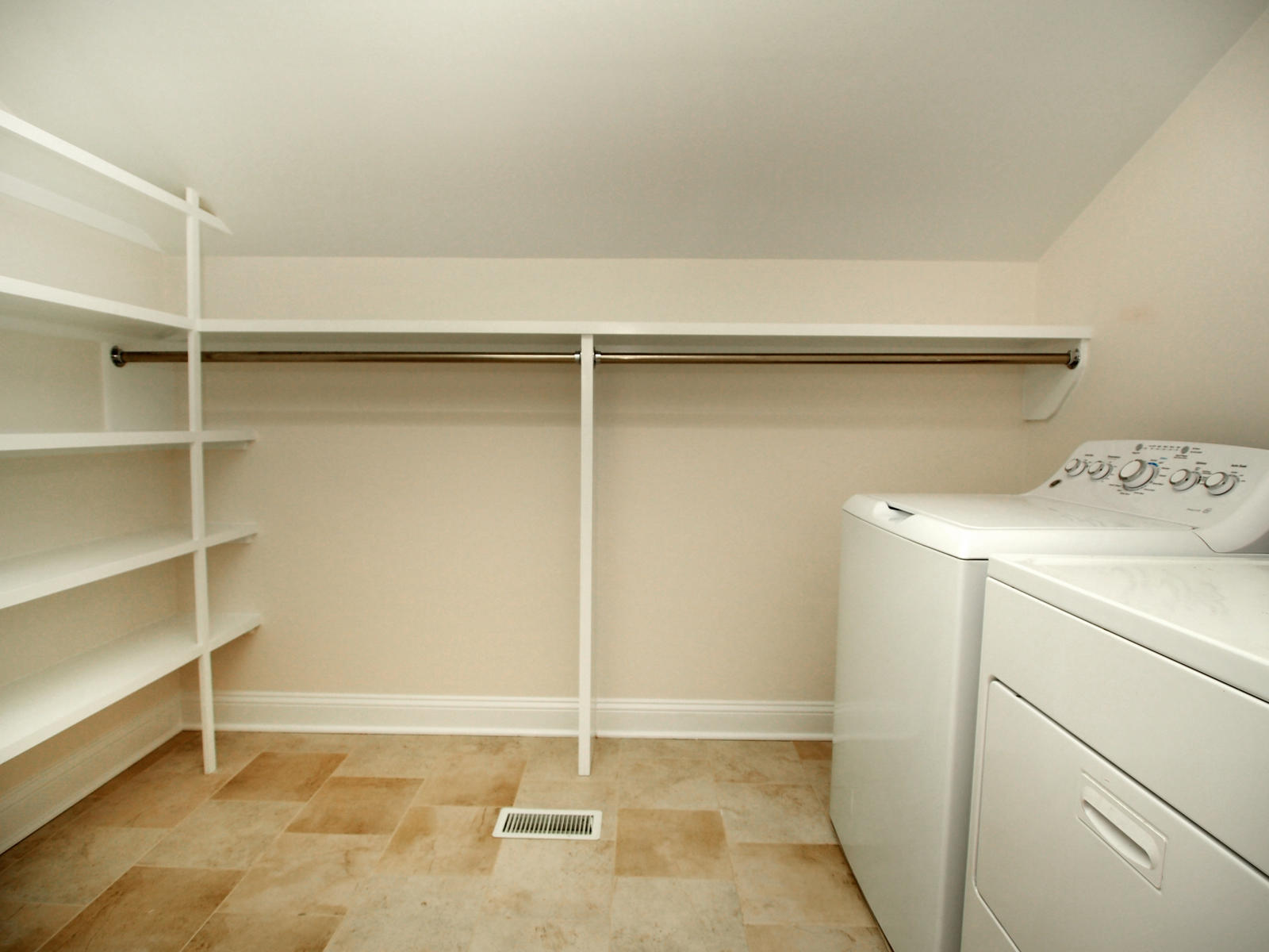 299 Turner Road Pinehurst, NC 28374 - Photo 12 of 37 laundry1