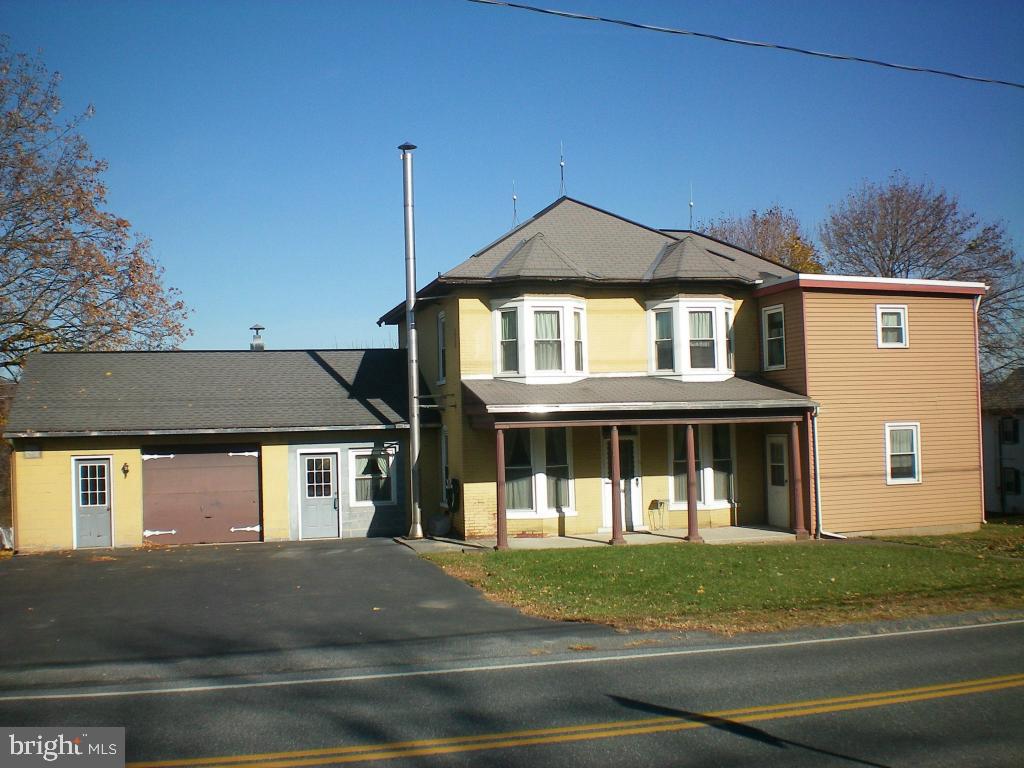178 North Reamstown Road Stevens, PA 17578 - Photo 1 of 8 Gallery Image 1