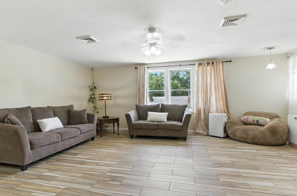 59 Mountview Drive Clinton, MA 01510 - Photo 27 of 42