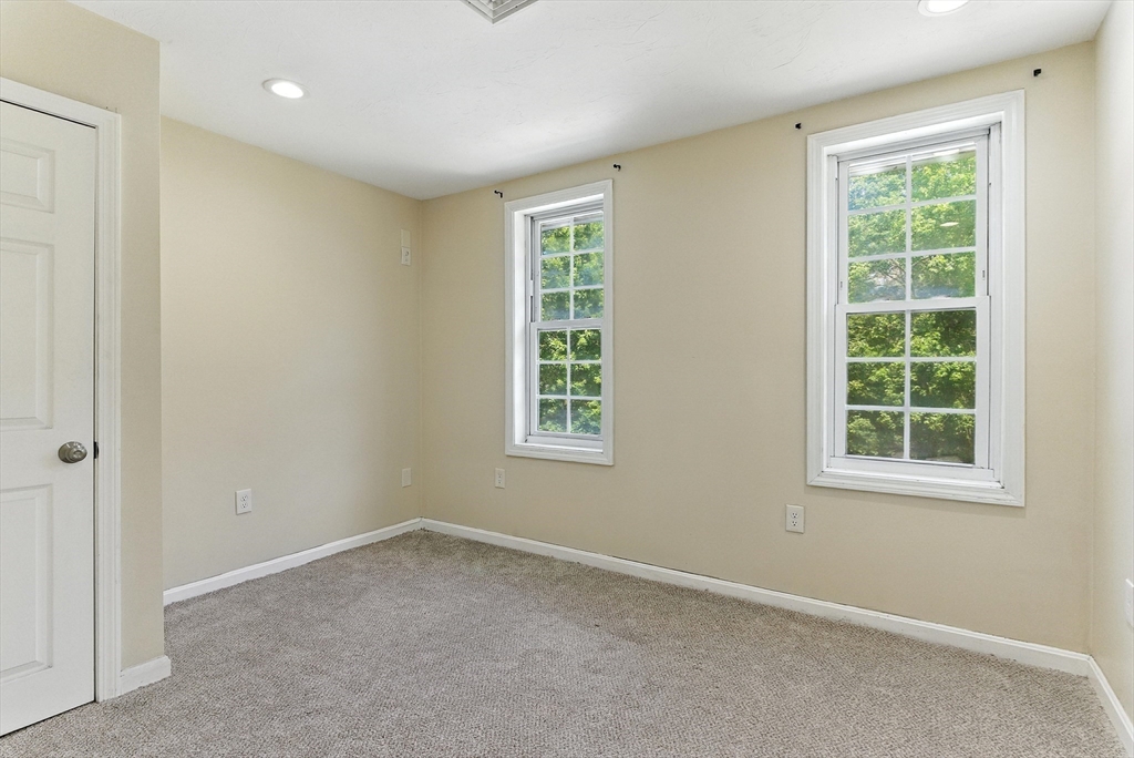 59 Mountview Drive Clinton, MA 01510 - Photo 30 of 42