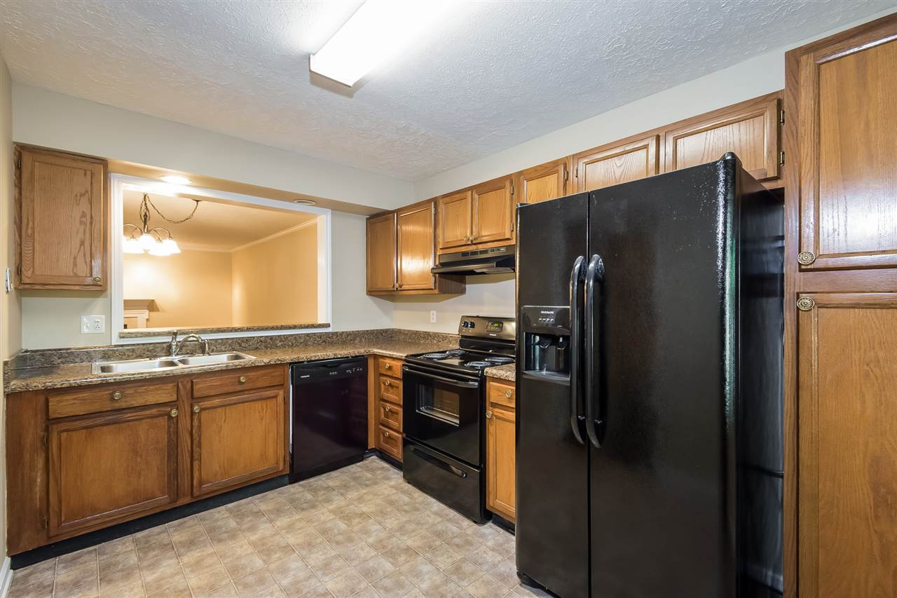 402 Broad Leaf Circle Raleigh, NC 27613 - Photo 6 of 17 Photo 6