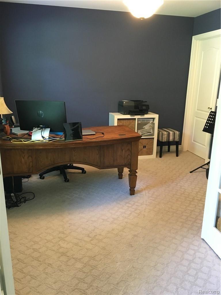 8209 Foster Road Clarkston, MI 48346 - Photo 14 of 30 Office
