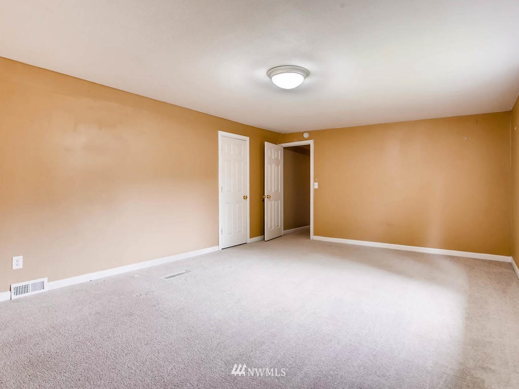 14526 167th Place Southeast Renton, WA 98059 - Photo 19 of 23 Gallery Image 19