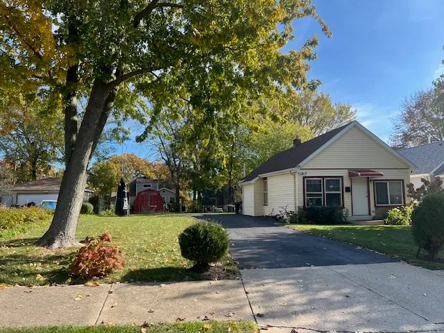 $185,000 | 1917 Honore Avenue, North Chicago, IL 60064