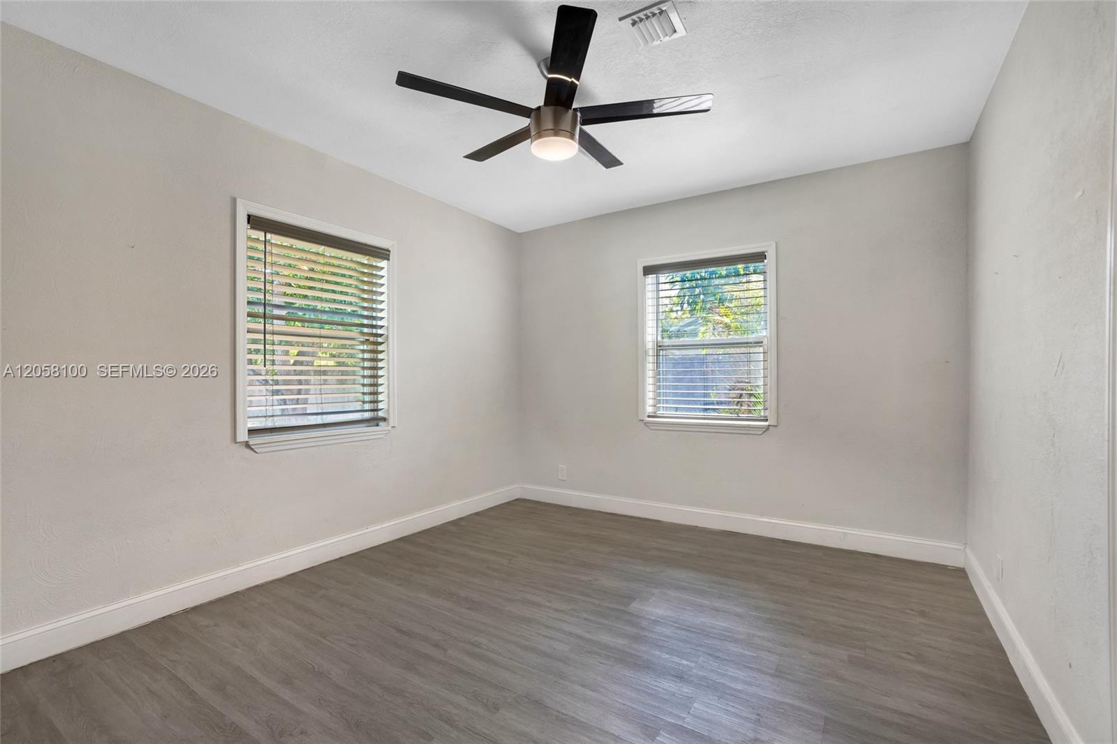3405 Robbins Road Pompano Beach, FL 33062 - Photo 41 of 71 Gallery Image 41
