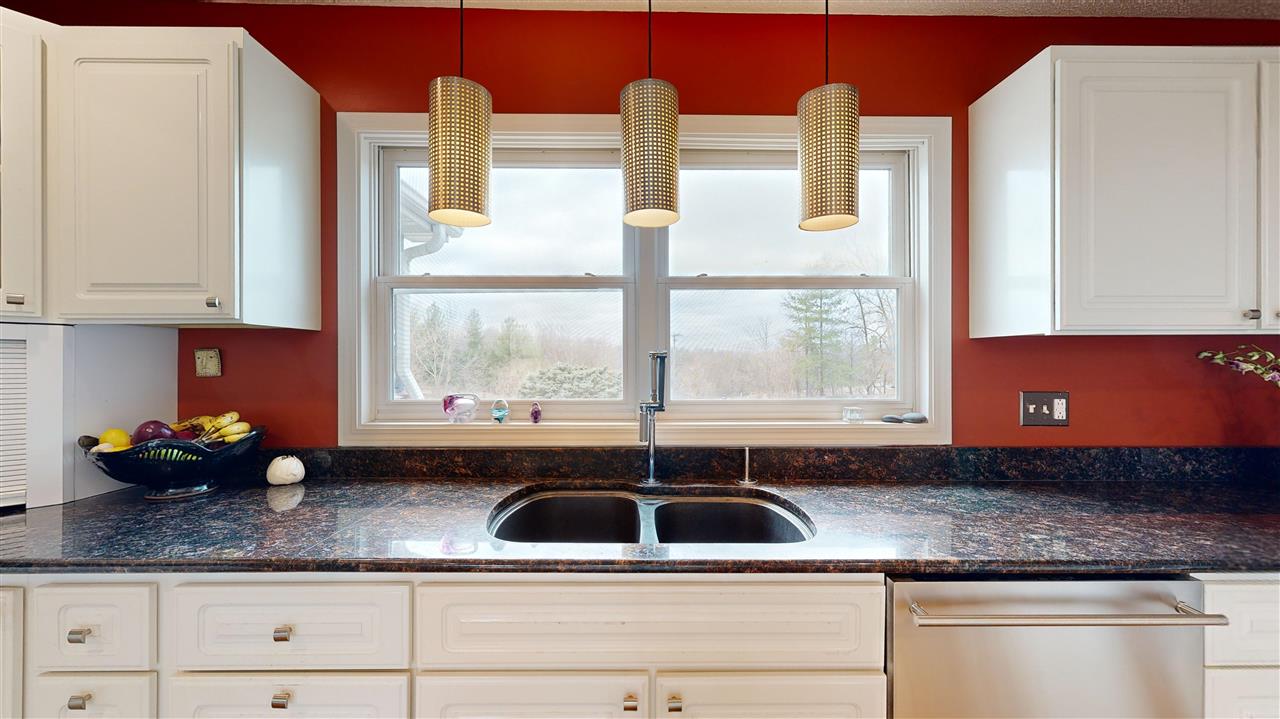 2588 Sugar Bottom Road Northeast Solon, IA 52333 - Photo 10 of 75 Gallery Image 10