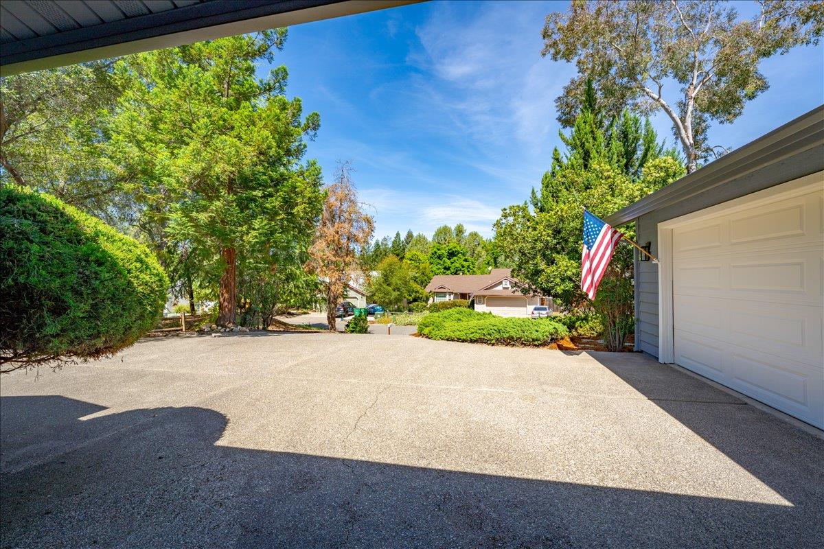2971 Windsor Court Rescue, CA 95672 - Photo 15 of 78