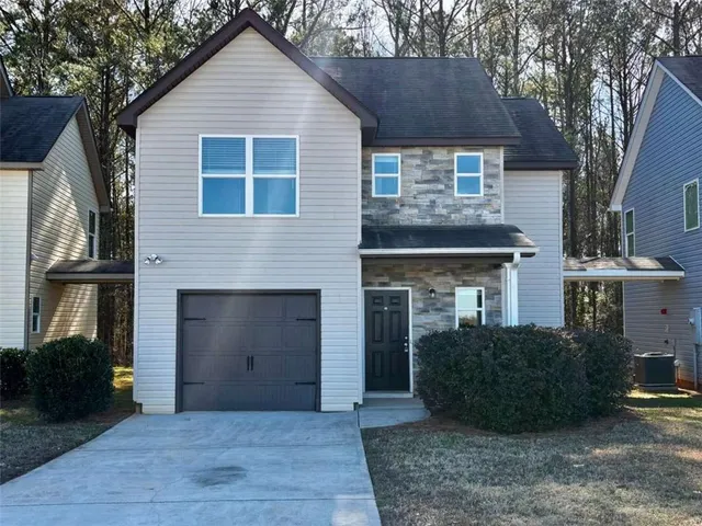 $1,850 | 637 Carlton Pointe Drive, Palmetto, GA 30268