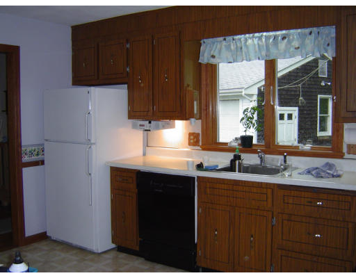 27 Prospect Road Plympton, MA 02367 - Photo 7 of 8 Gallery Image 7