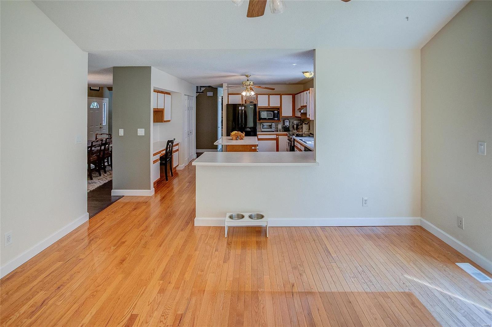 1301 Fox Lake Drive Godfrey, IL 62035 - Photo 18 of 59