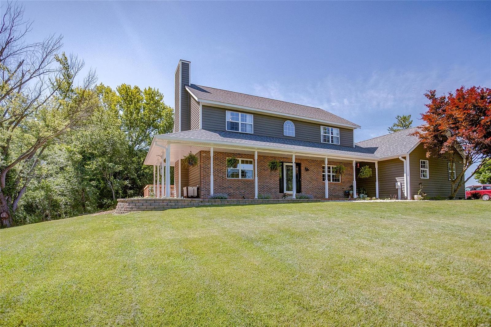 1301 Fox Lake Drive Godfrey, IL 62035 - Photo 2 of 59