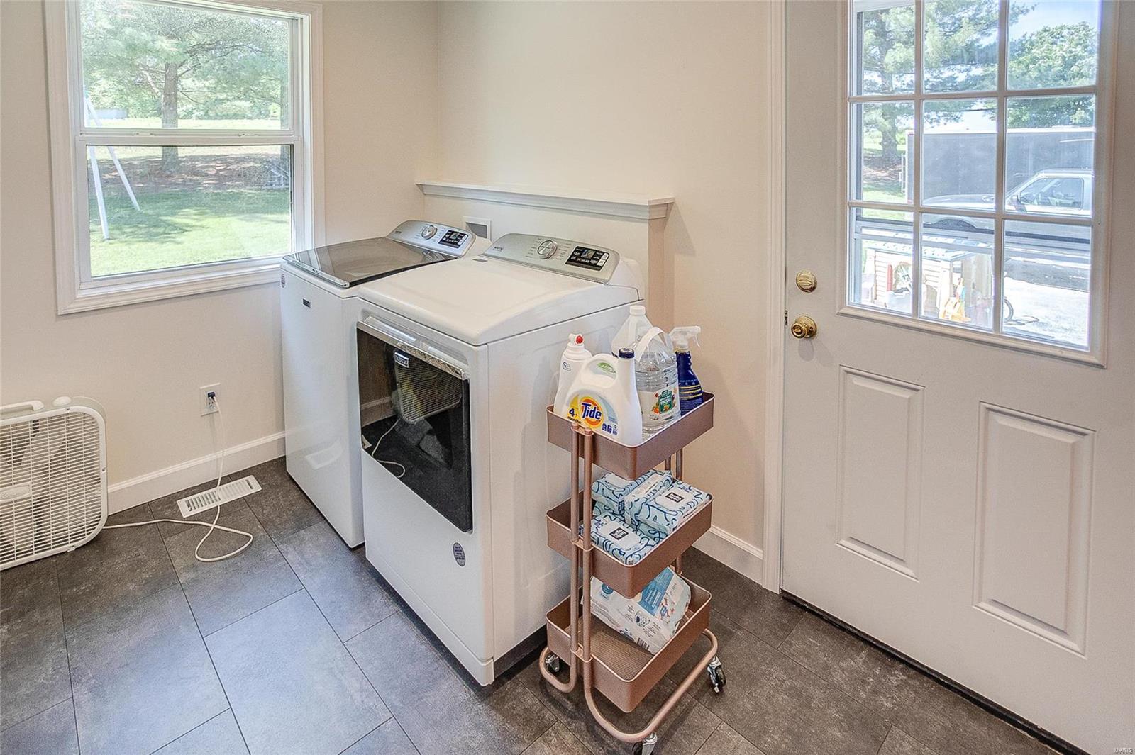 1301 Fox Lake Drive Godfrey, IL 62035 - Photo 23 of 59