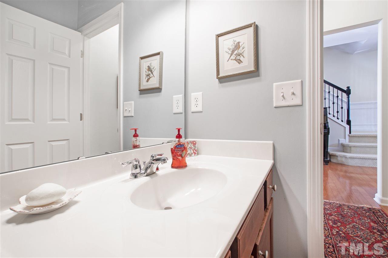 2605 Laurel Cherry Street Raleigh, NC 27612 - Photo 14 of 30 Gallery Image 14