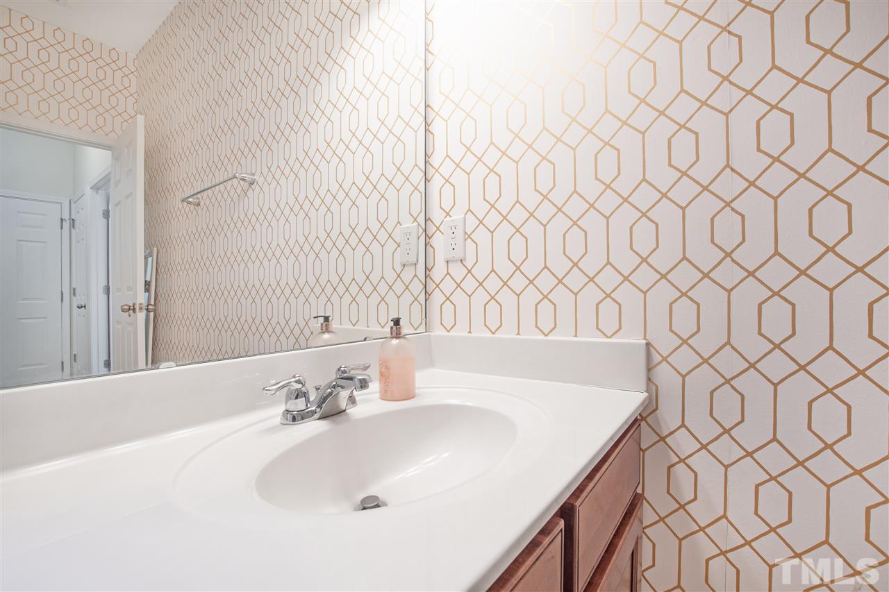 2605 Laurel Cherry Street Raleigh, NC 27612 - Photo 22 of 30 Gallery Image 22