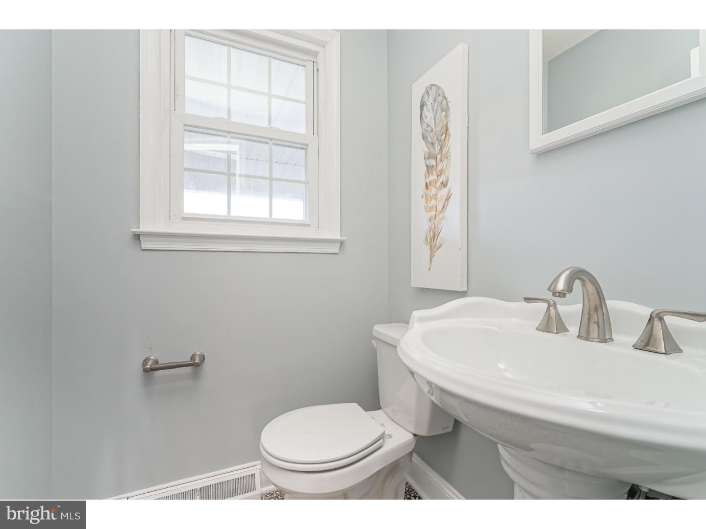 156 Forest Road Moorestown, NJ 08057 - Photo 15 of 25 Half Bath
