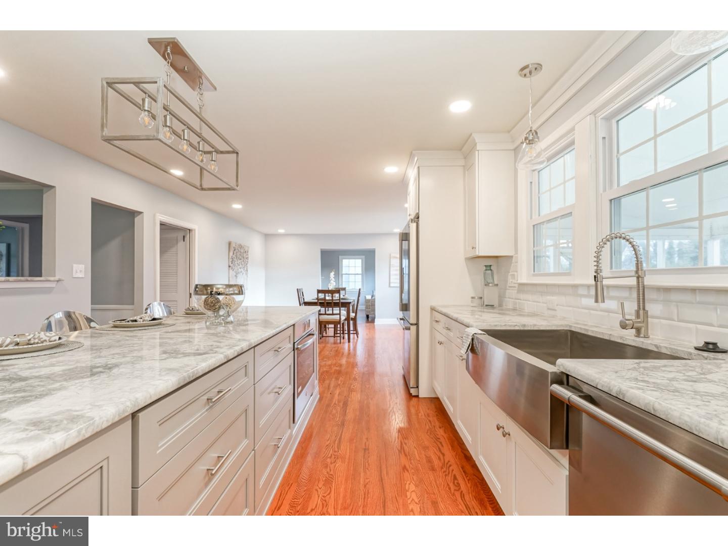 156 Forest Road Moorestown, NJ 08057 - Photo 7 of 25 Kitchen