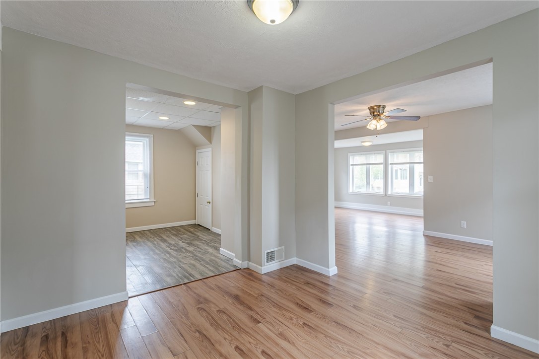 401 Crossfield Road Irondequoit, NY 14609 - Photo 11 of 24