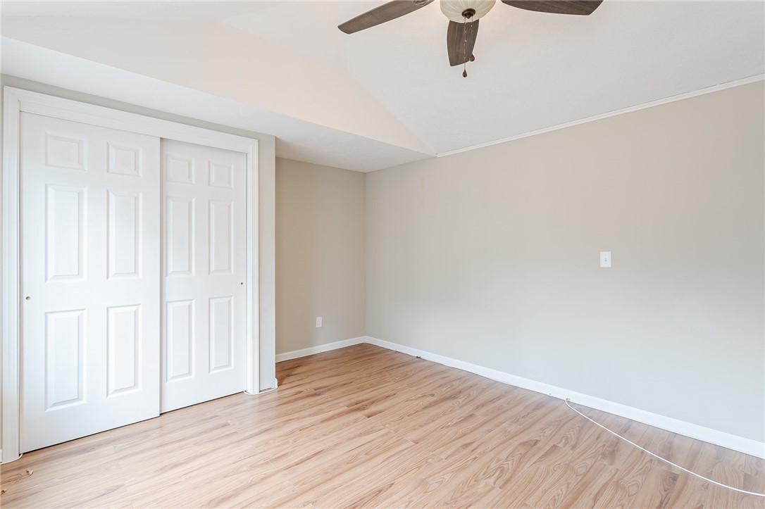 401 Crossfield Road Irondequoit, NY 14609 - Photo 9 of 24