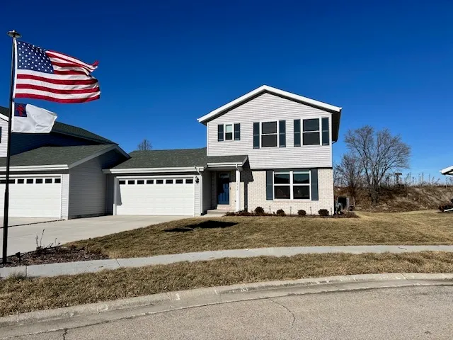 $330,000 | 1932 Mountain Road, Morris, IL 60450