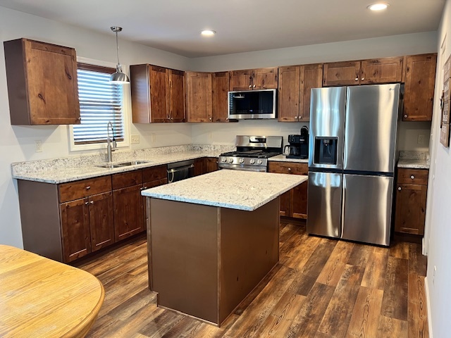 1932 Mountain Road Morris, IL 60450 - Photo 2 of 39