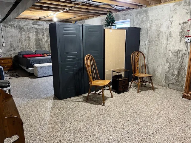 $330,000 | 1932 Mountain Road, Morris, IL 60450