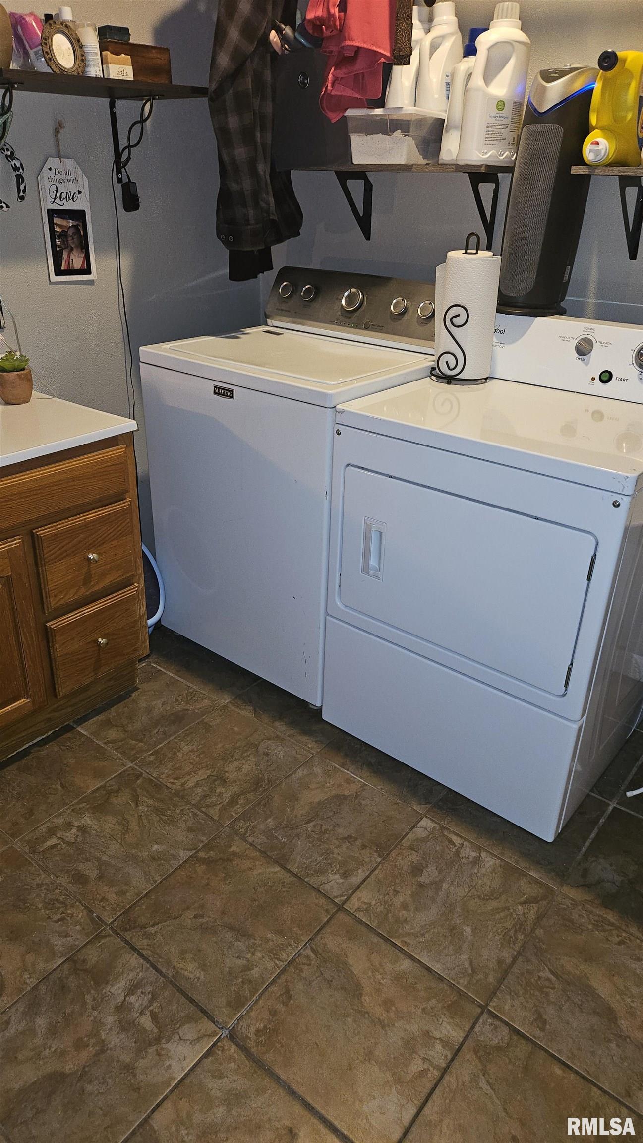 141 Division Street Norris, IL 61553 - Photo 19 of 25