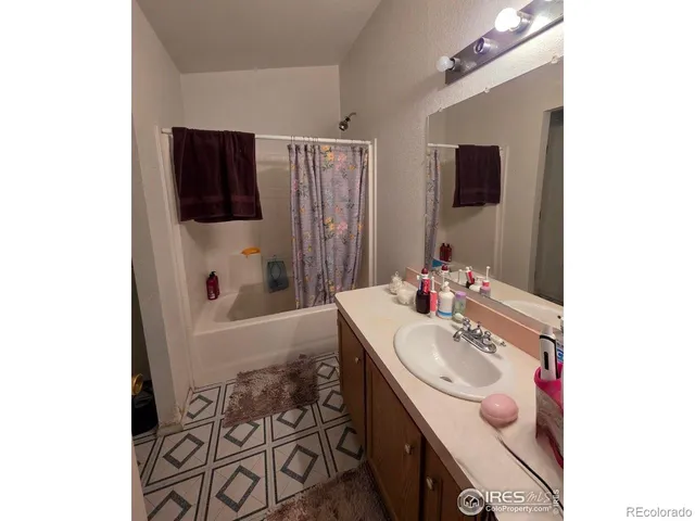 a view of a lake from a yard