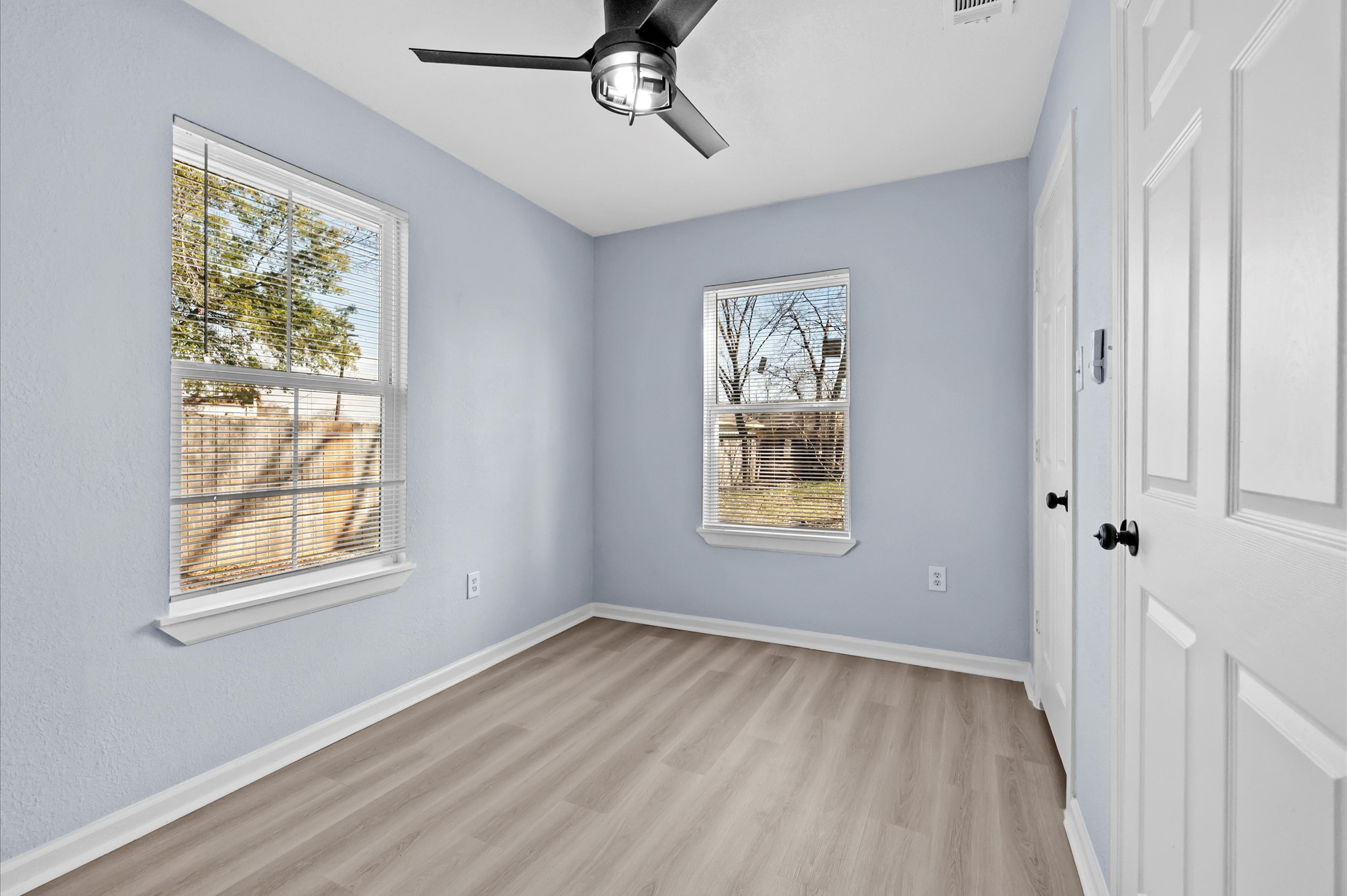 8413 Safeguard Street Houston, TX 77051 - Photo 20 of 22