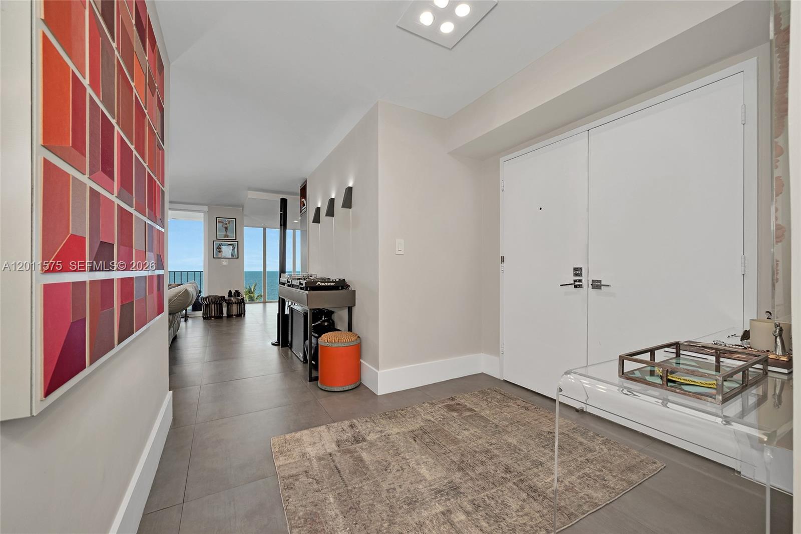 881 Ocean Drive, Unit 7D Key Biscayne, FL 33149 - Photo 15 of 63