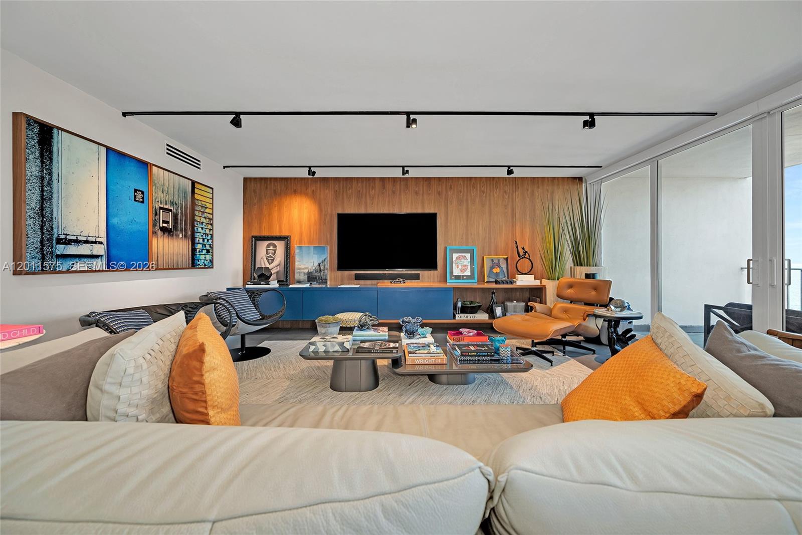 881 Ocean Drive, Unit 7D Key Biscayne, FL 33149 - Photo 17 of 63
