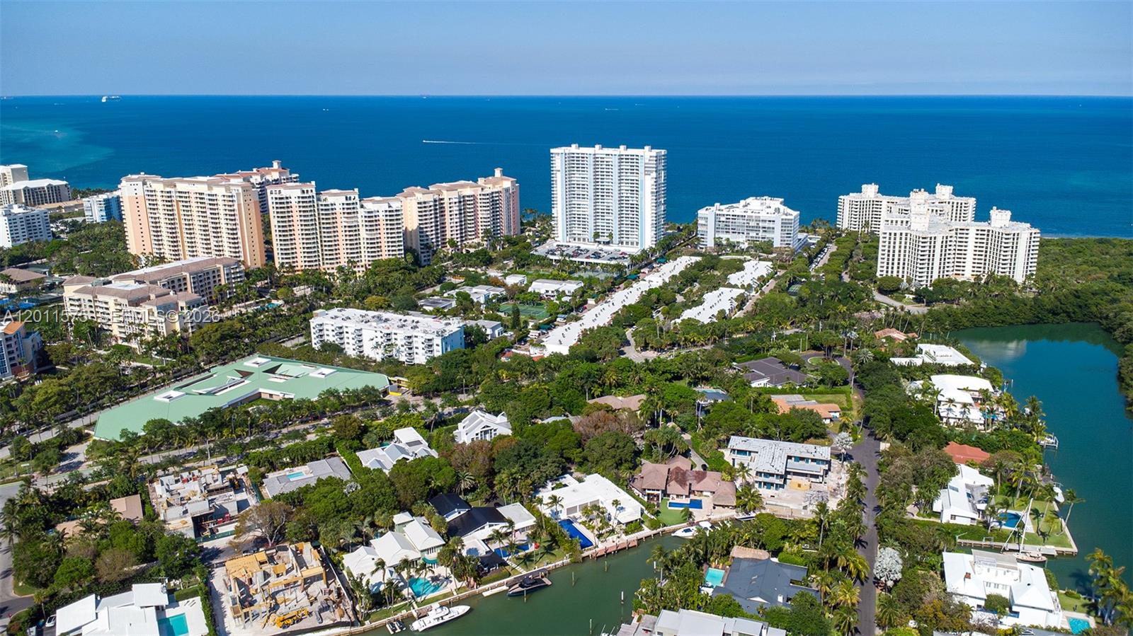881 Ocean Drive, Unit 7D Key Biscayne, FL 33149 - Photo 3 of 63