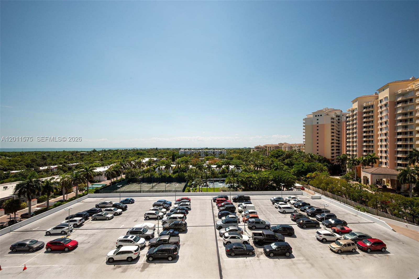 881 Ocean Drive, Unit 7D Key Biscayne, FL 33149 - Photo 43 of 59