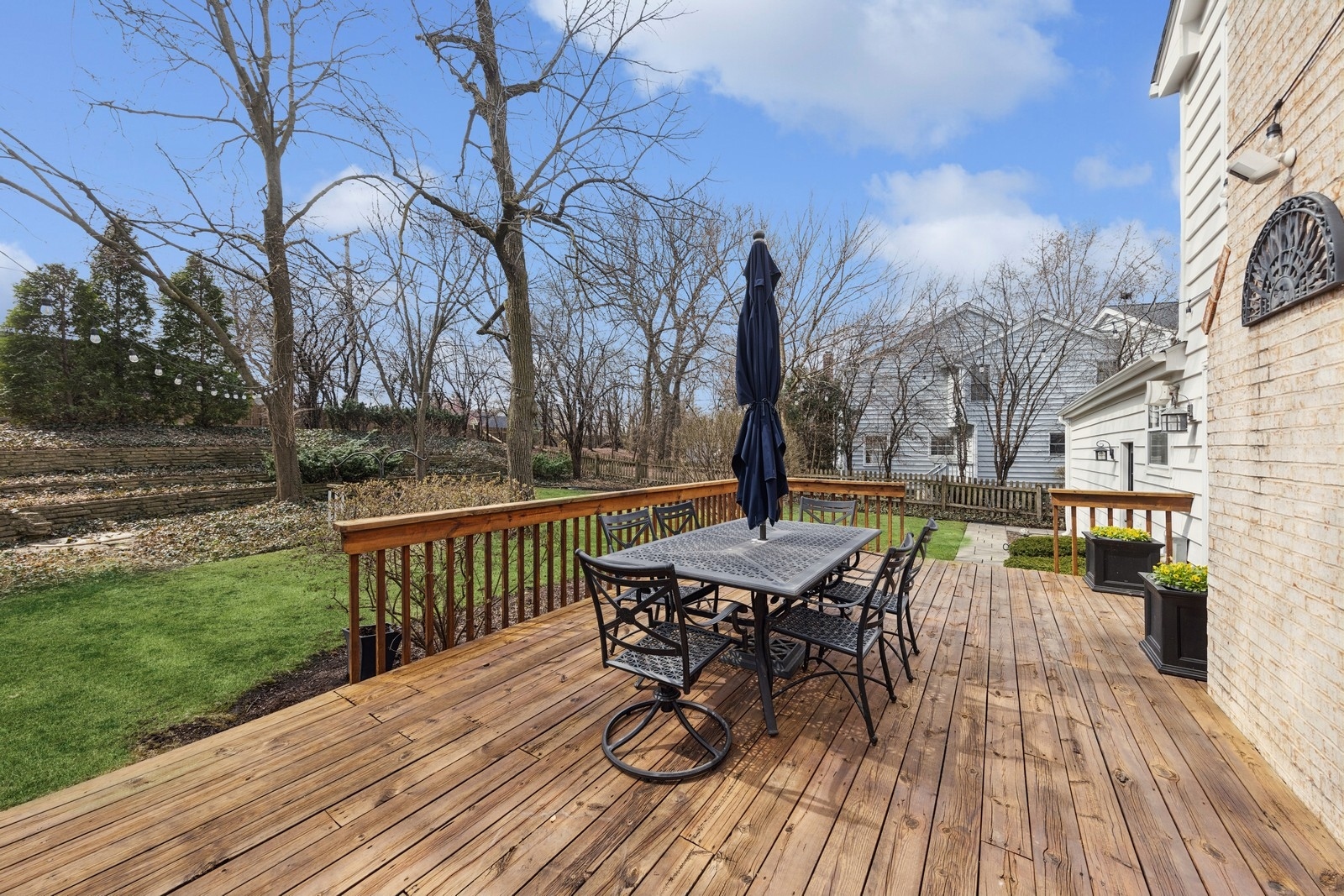 216 Bonnie Brae Hinsdale, IL 60521 - Photo 28 of 32 a view of outdoor space with seating space