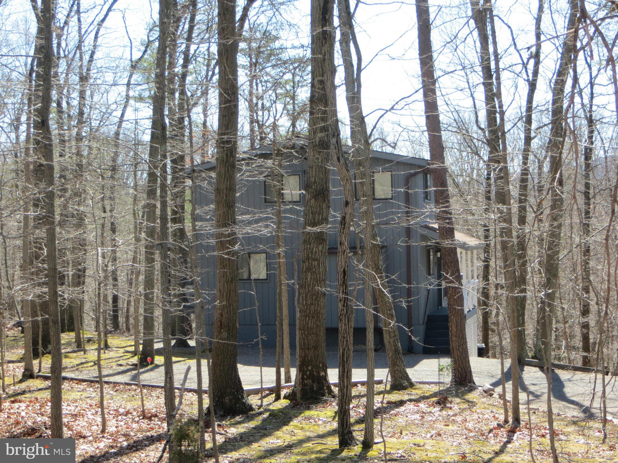 Exterior (Rear)
