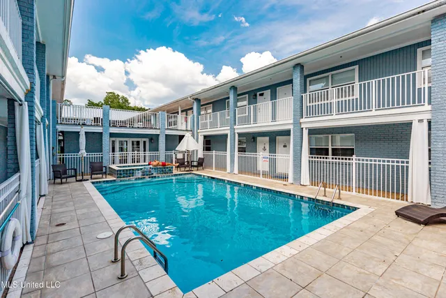 $167,750 | 1282 Beach Boulevard, Unit 114, Biloxi, MS 39530