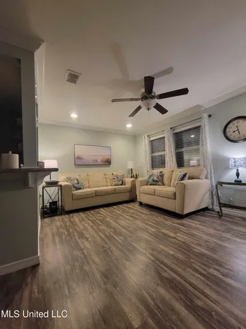 $167,750 | 1282 Beach Boulevard, Unit 114, Biloxi, MS 39530