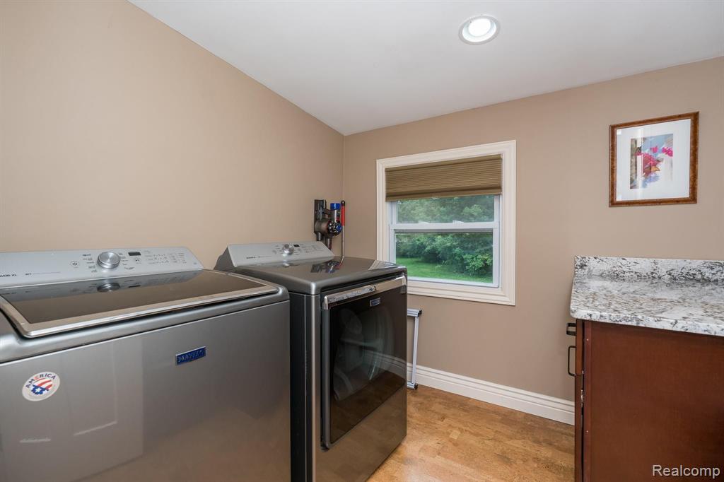 2341 West Auburn Road Rochester Hills, MI 48309 - Photo 37 of 57