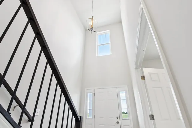 $374,900 | 329 North Aspen Drive, Cortland, IL 60112