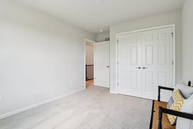 $374,900 | 329 North Aspen Drive, Cortland, IL 60112