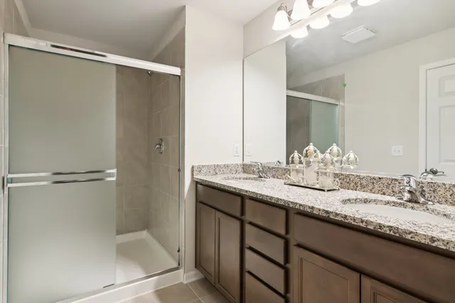 $374,900 | 329 North Aspen Drive, Cortland, IL 60112