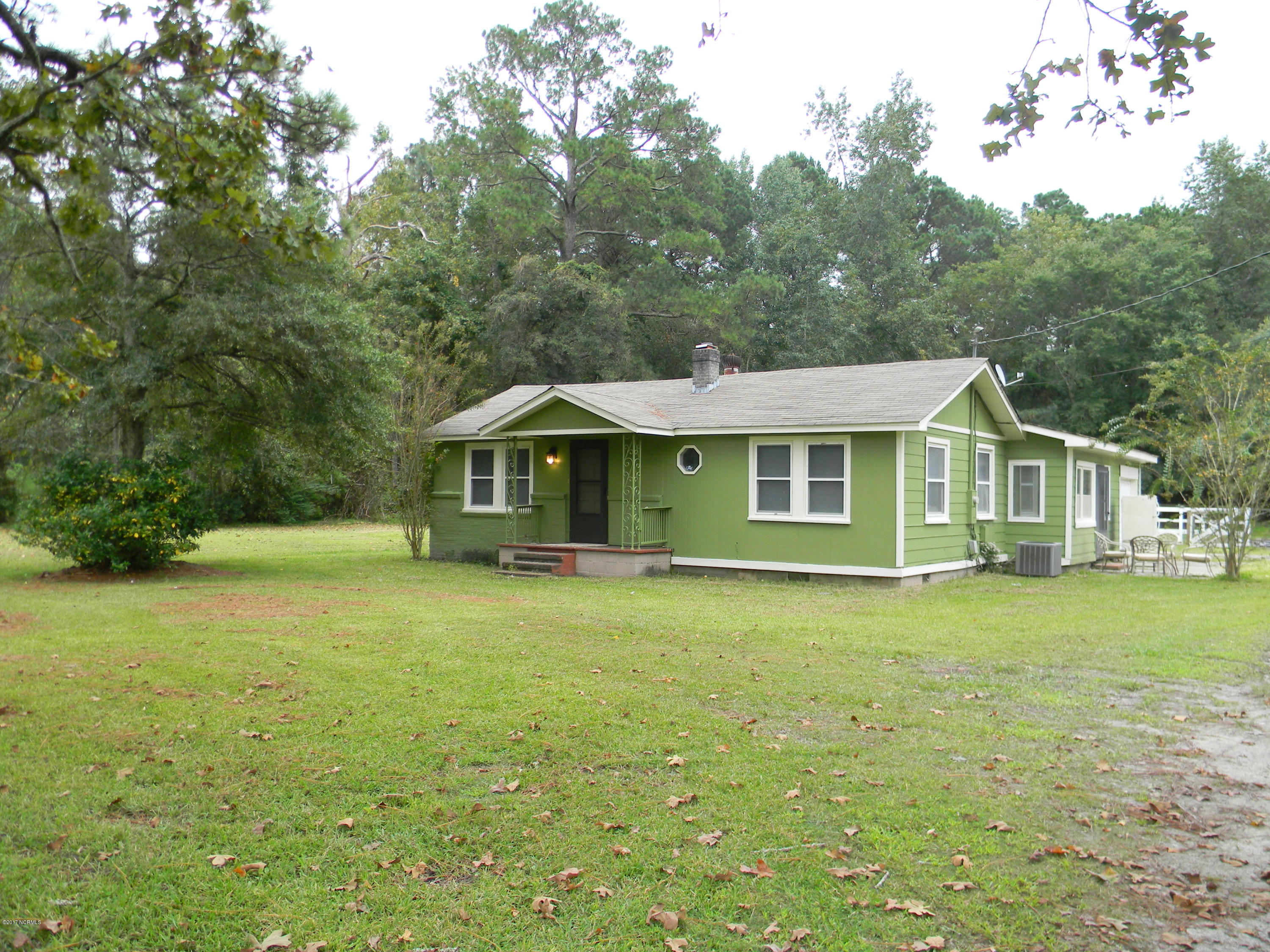 4632 Castle Hayne Road Castle Hayne, NC 28429 - Photo 5 of 20 02