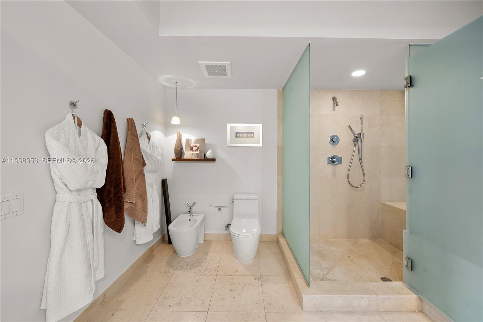 450 Alton Road, Unit 704 Miami Beach, FL 33139 - Photo 32 of 64