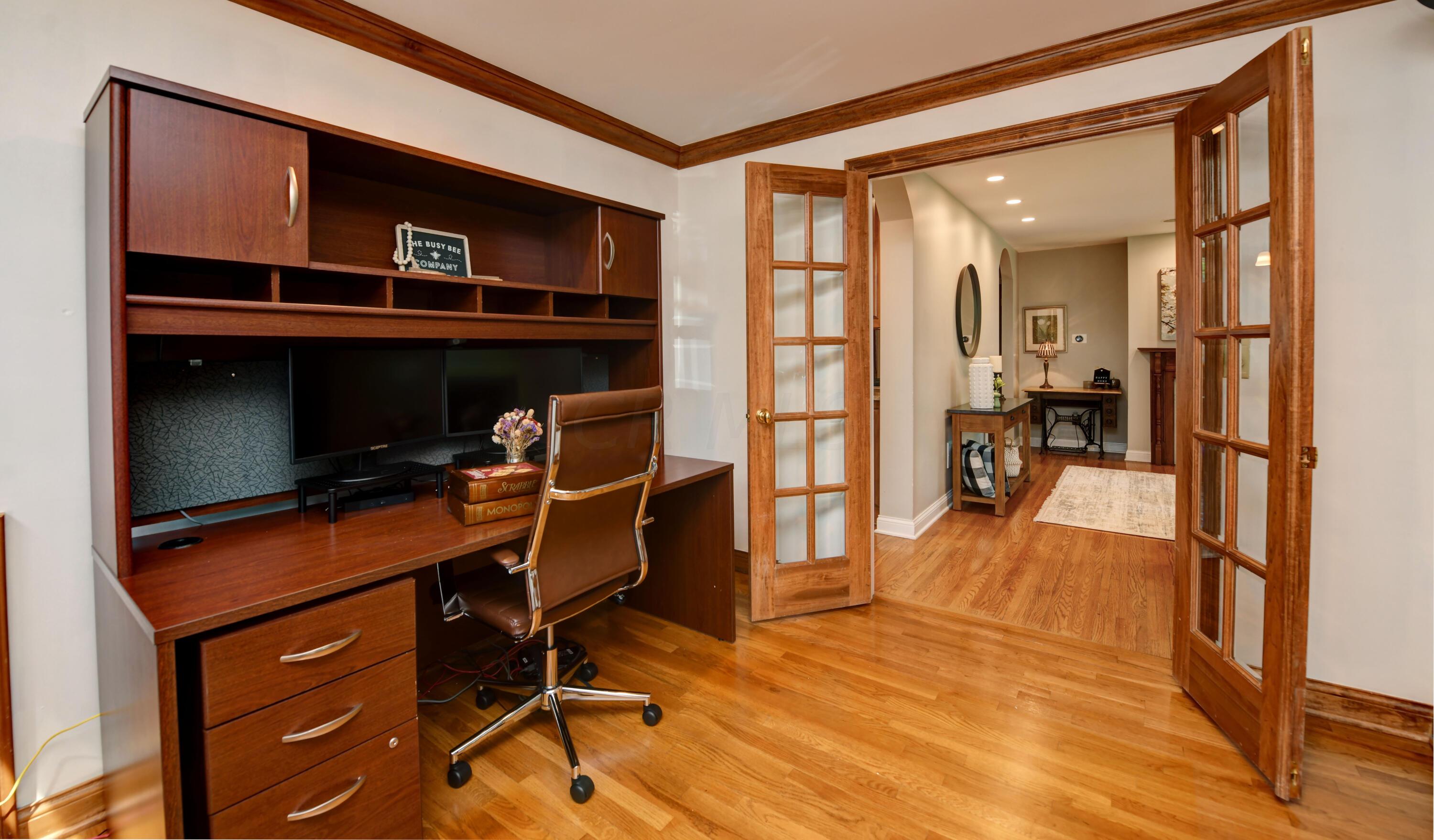 2210 Farleigh Road Columbus, OH 43221 - Photo 26 of 57 Office (2)