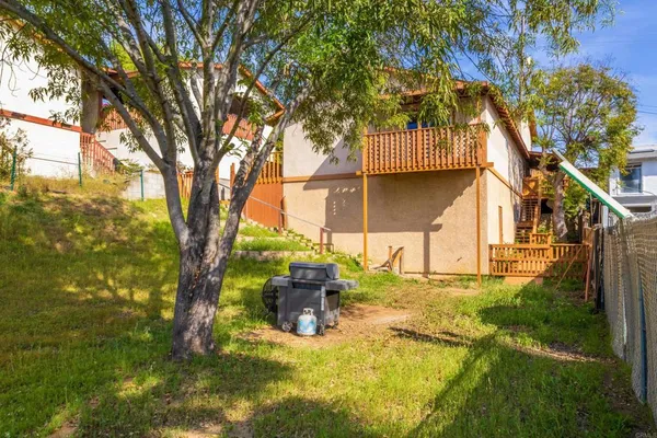 $3,600 | 2319 Ridgeway Drive, National City, CA 91950