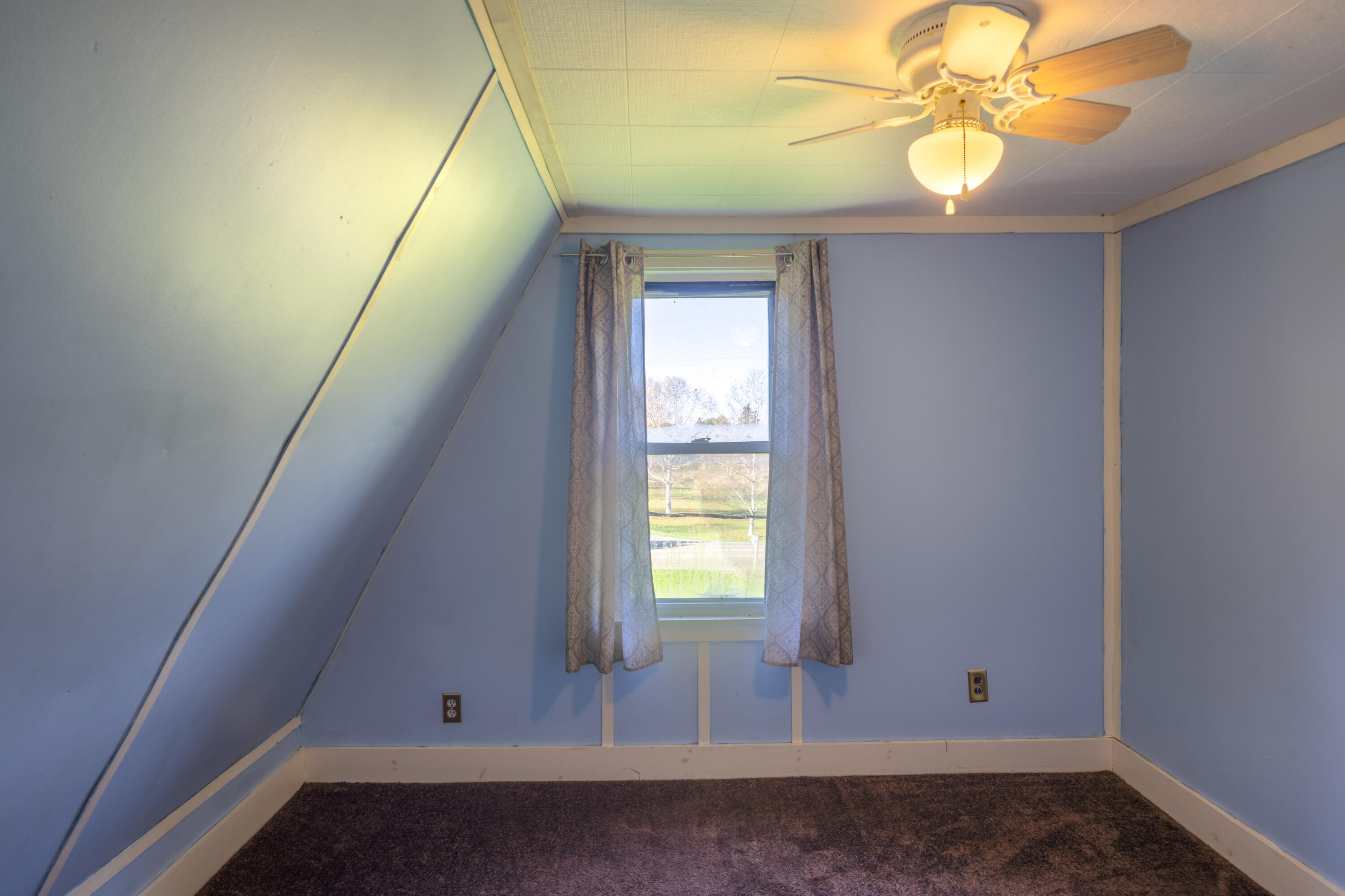 94 Town Line Road Houlton, ME 04730 - Photo 38 of 55 Up Bedroom 3