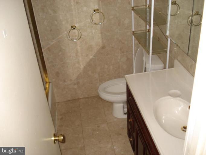 1315 Roxboro Road Rosedale, MD 21237 - Photo 6 of 15 Bath #2