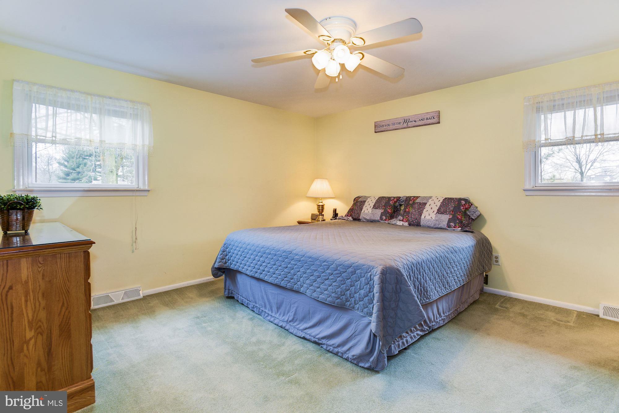 122 Kevin Road Delran, NJ 08075 - Photo 16 of 25 Master Bedroom